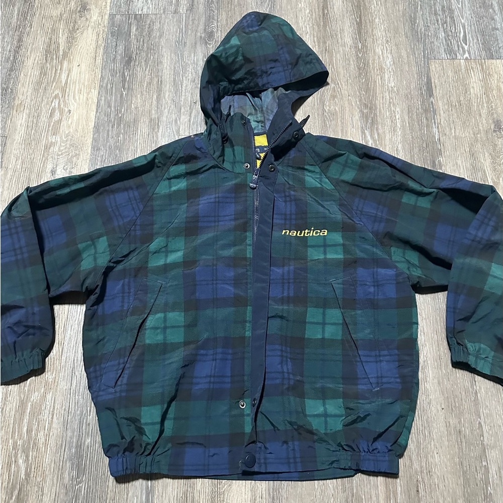 Vintage Nautica Men’s 
Rain Jacket with hooded.
